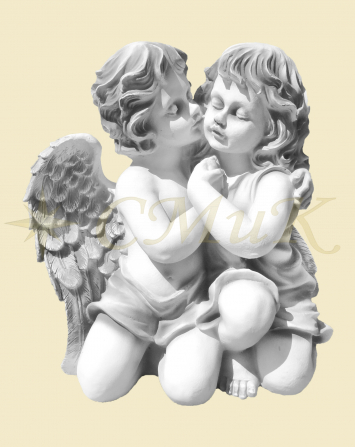 Скульптура ангелы - нежность